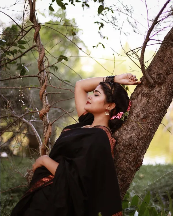 BLACK_PURE_COTTON_SAREE